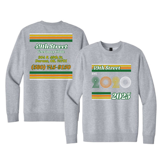 VET CLINIC ANNIVERSARY | SWEATSHIRT - LT GREY